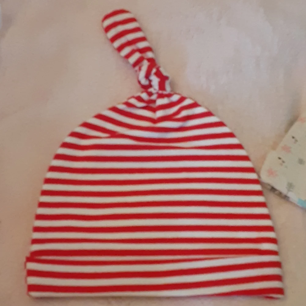 LyEn Baby newborn infant caps set 2 Holiday N…